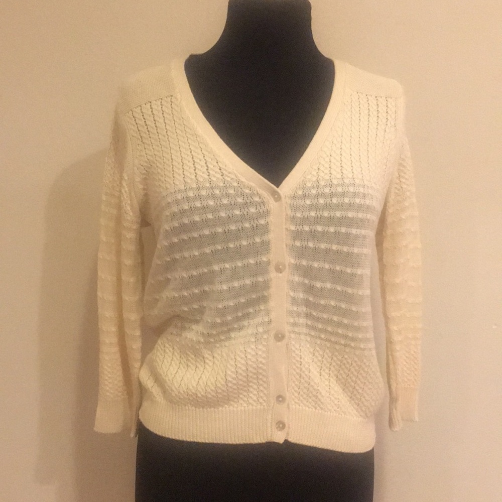 Studio M beige cream cardigan sweater Large NWT